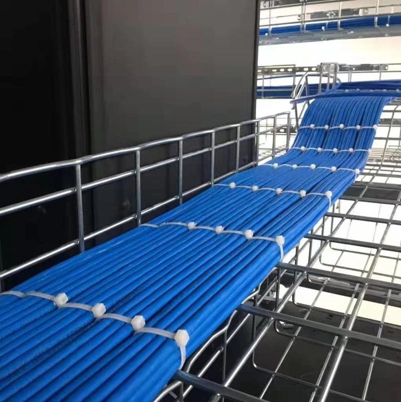 精美弱电机房施工图